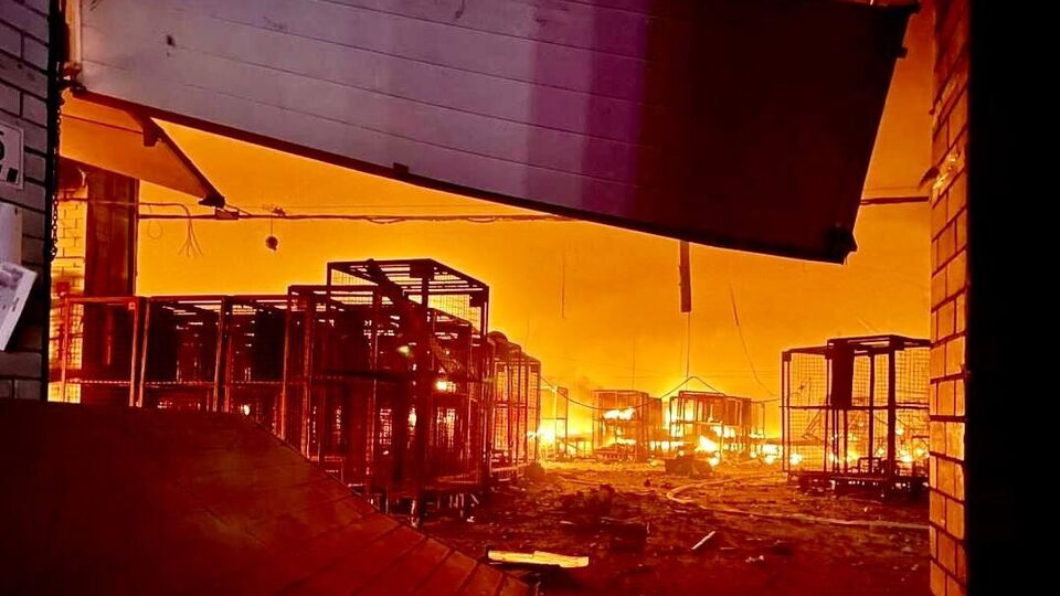 Депо "Нової пошти" у Дніпрі було пошкоджено внаслідок атаки дронів-камікадзе