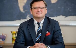 Впервые в истории глава МИД Украины Кулеба находится с визитом в Камбодже