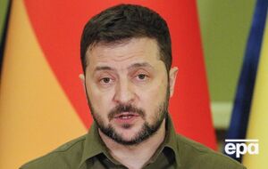 Президент отметил, что украинские войска постепенно продвигаются на юге