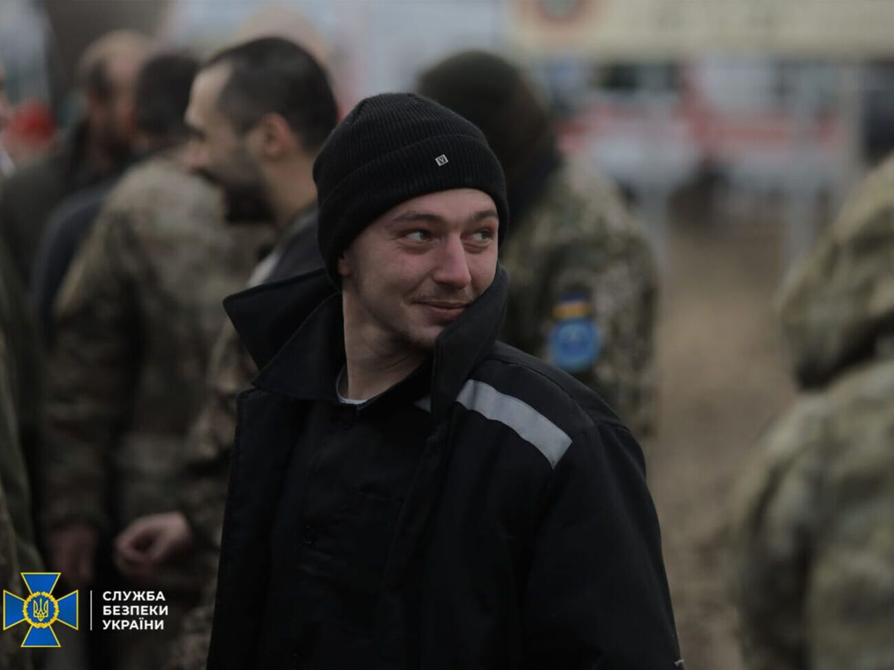 Четвертий за два тижні обмін. У СБУ показали захисників, яких Україна звільнила з полону РФ. Фоторепортаж