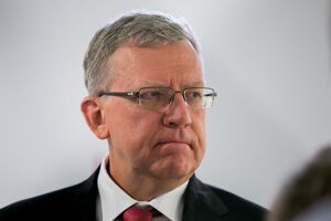 Кудрин в 2000–2011 годах был министром финансов России, в 2018–2022 годах – главой Счетной палаты, сейчас работает в "Яндексе"