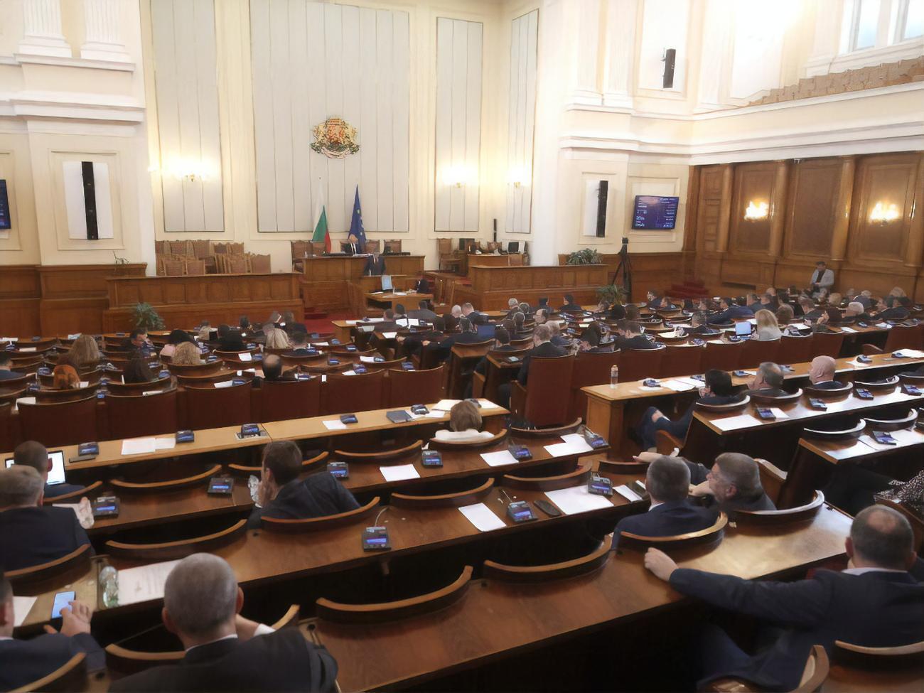 Решение о передаче оборонной помощи утвердил парламент Болгарии