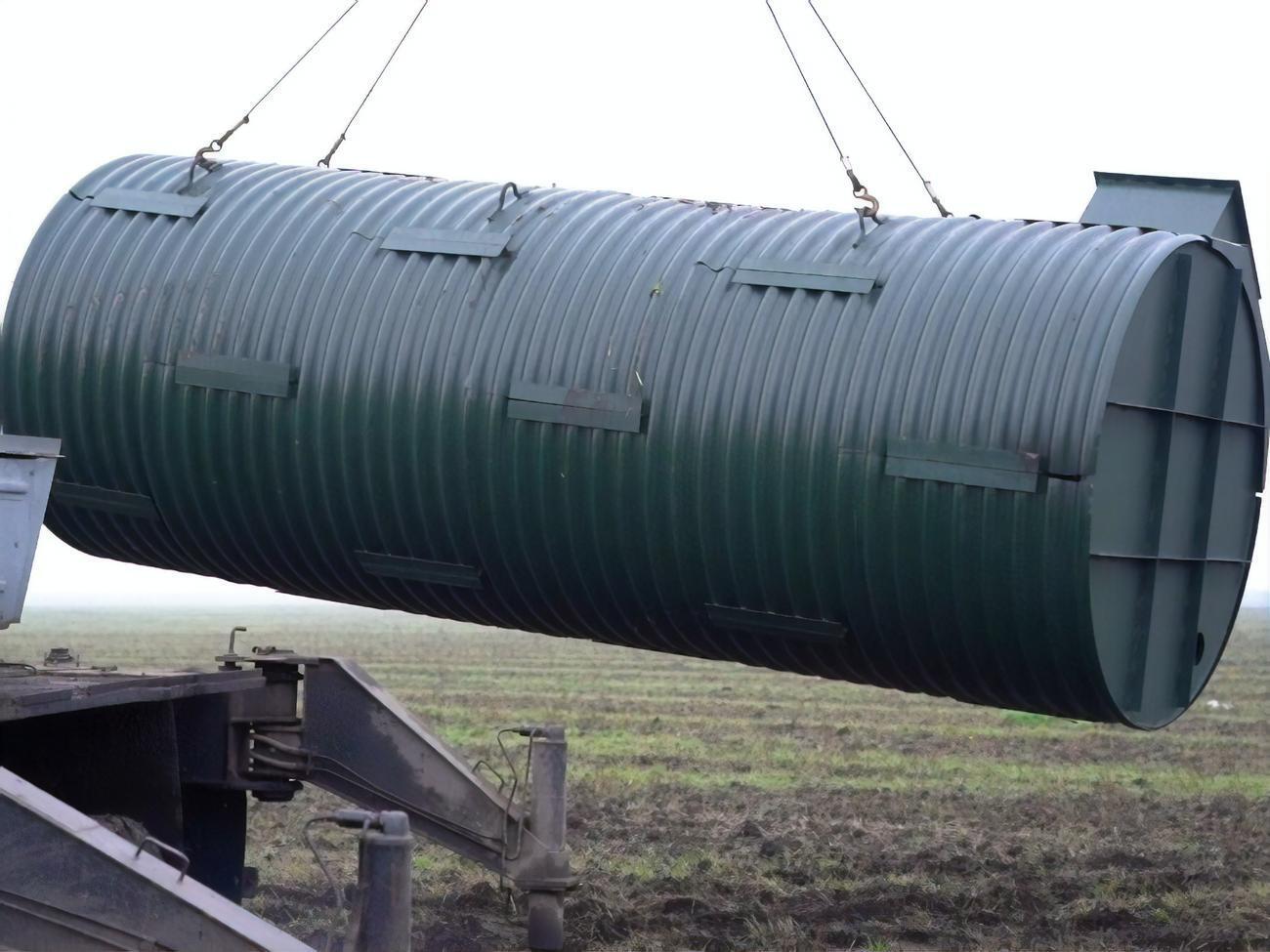 Для виготовлення одного укриття бригадам слюсарів та електрогазозварювальників потрібно приблизно 400 годин
