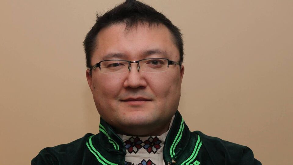 Дорж Бату поки що не коментував заяви видавництва "Старого Лева"