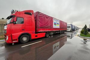Общая сумма гуманитарной помощи, предоставленной Азербайджаном Украине, составляет около $17,5 млн, заявили в МИД