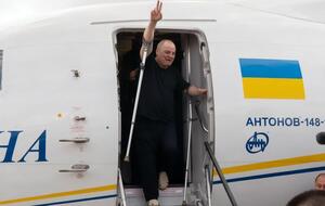 Бекиров после освобождения з плена перенес операцию, сейчас он находится в Турции на лечении