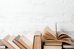 За даними Генштабу, окупанти збираються знищити книжки українською мовою
