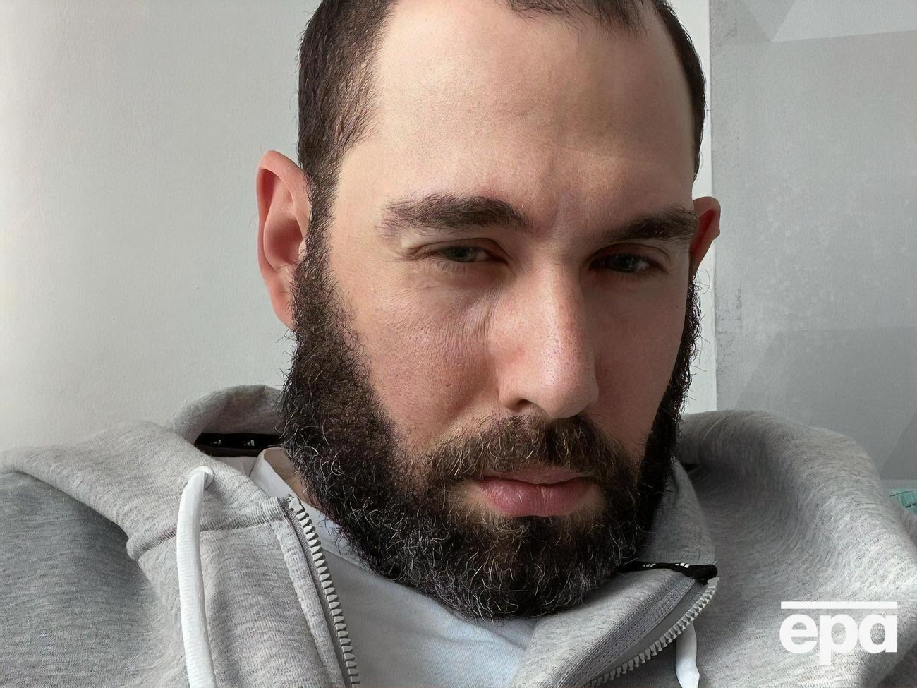 Слепаков:&nbsp;Наш бронепоезд покидал вокзал, а&nbsp;правда оставалась на перроне и&nbsp;всем рукой махала, кто не понял, что он такого, собственно, сказал