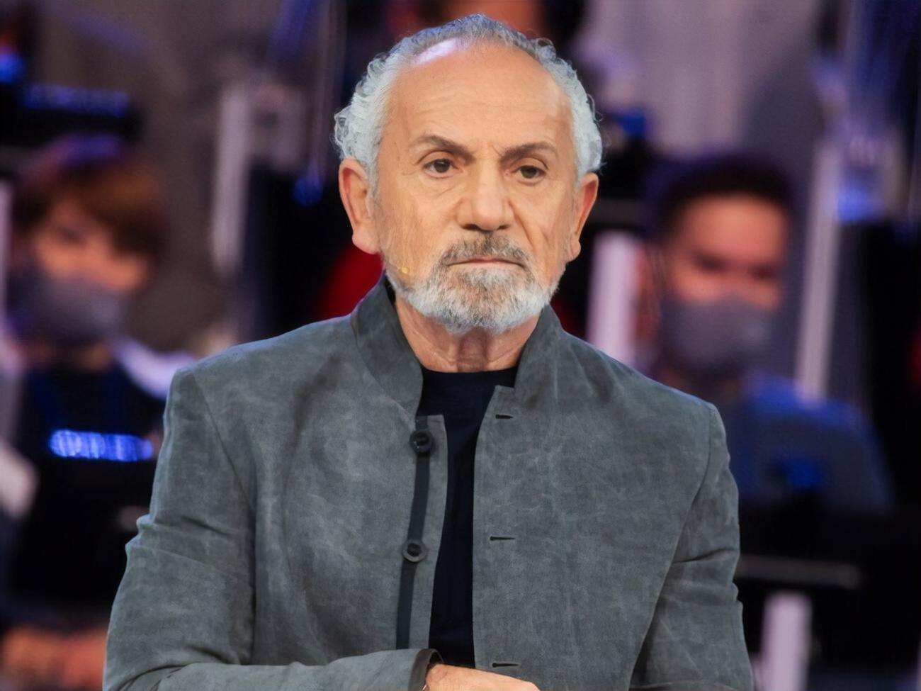 Шустер про ідеологію змовників: Вони кажуть, що після 45-го року Німеччину окупували союзники і було створено корпорацію, яка обслуговує інтереси англосаксів. Отже, треба повалити нинішній уряд