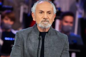 Шустер про ідеологію змовників: Вони кажуть, що після 45-го року Німеччину окупували союзники і було створено корпорацію, яка обслуговує інтереси англосаксів. Отже, треба повалити нинішній уряд