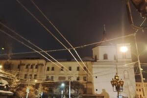 Контактные сети обледенели, и трамваи и троллейбусы не работают