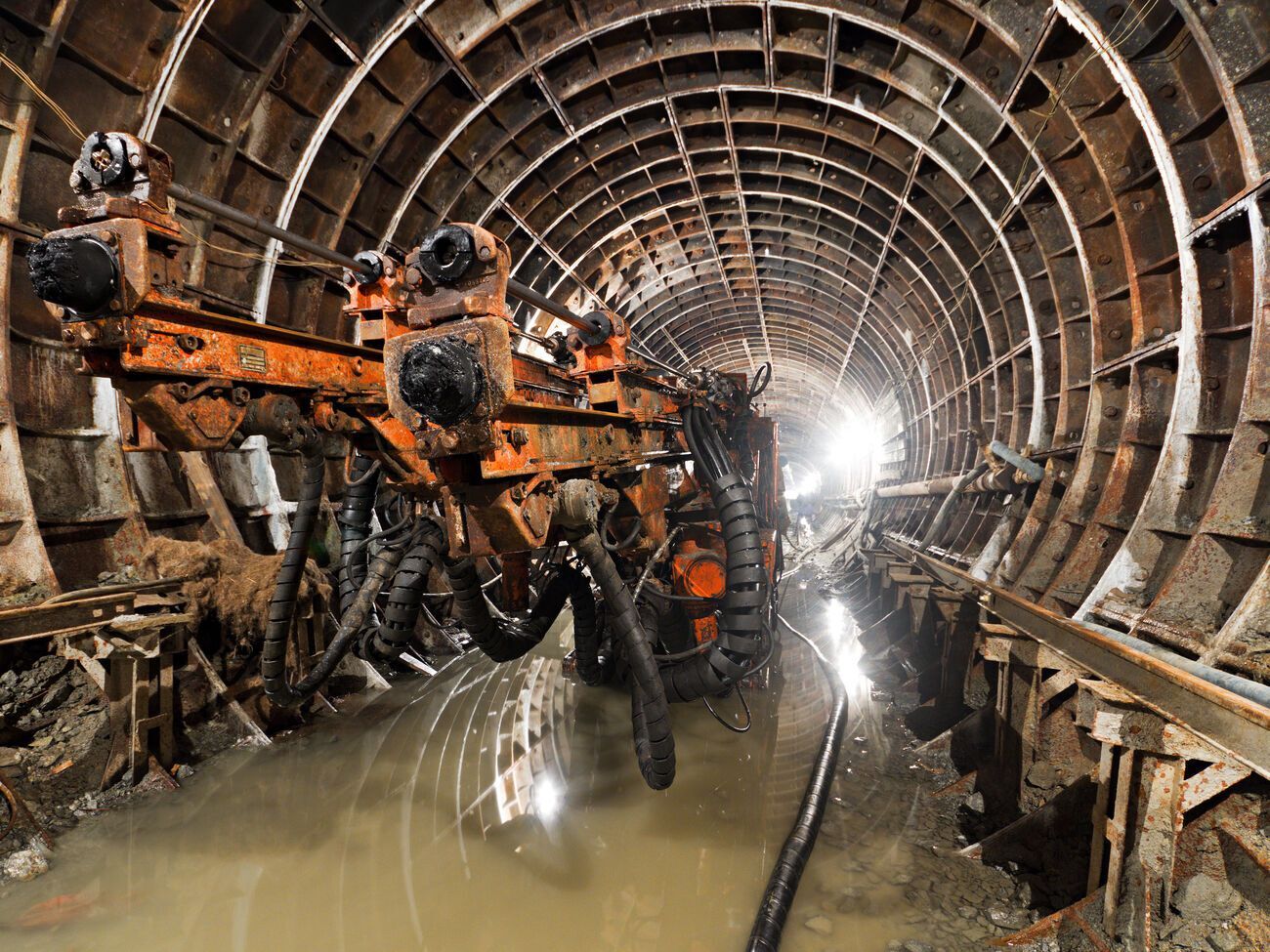 По данным ОВА, оккупанты вырезают шахтное оборудование