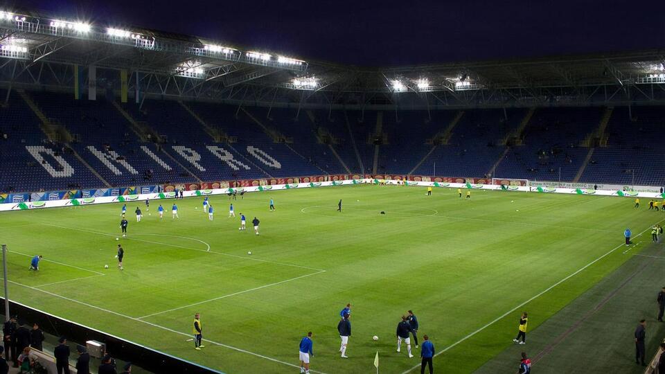 "Дніпро-Арену" реконструювали у 2000-ті роки