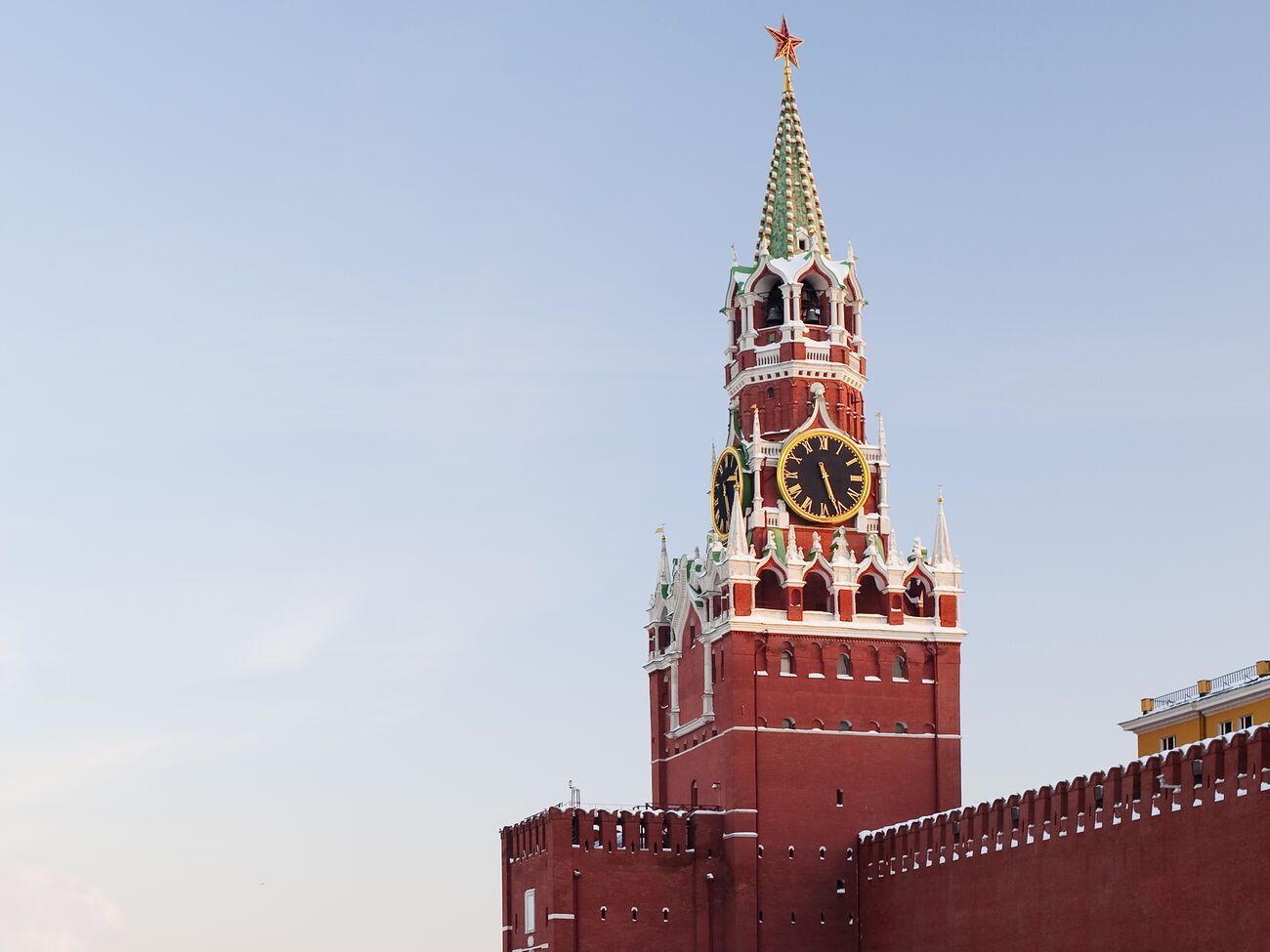 Вследствие военных неудач в Украине Путин&nbsp;может лишиться власти в России, считают эксперты