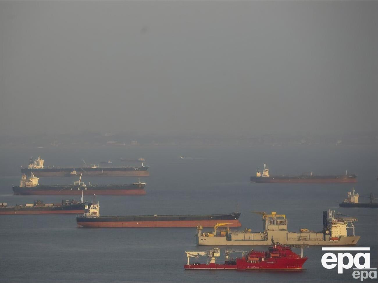 Неясно, идут ли танкеры с уже проданной нефтью или их владельцы пытаются найти покупателя прямо в море