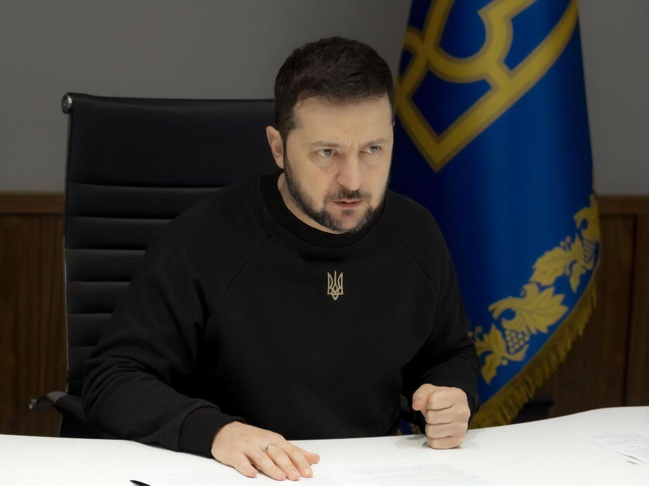 Зеленський &ndash; партнерам: Усі гідроелектростанції, усі теплові електростанції пошкоджені. Не дай боже, але уявіть, що б це значило у ваших країнах