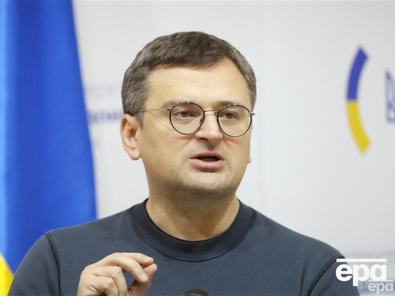 Кулеба: Россия в классическом для себя стиле искусственно создала проблему, а теперь требует для ее решения сделать исключение из уже действующих санкций