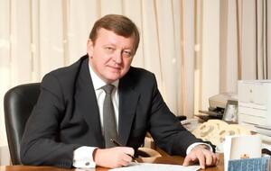 Алейник за время карьеры был консулом Беларуси в Гааге, постпредом в ООН, послом в Ватикане, послом в Великобритании и Ирландии