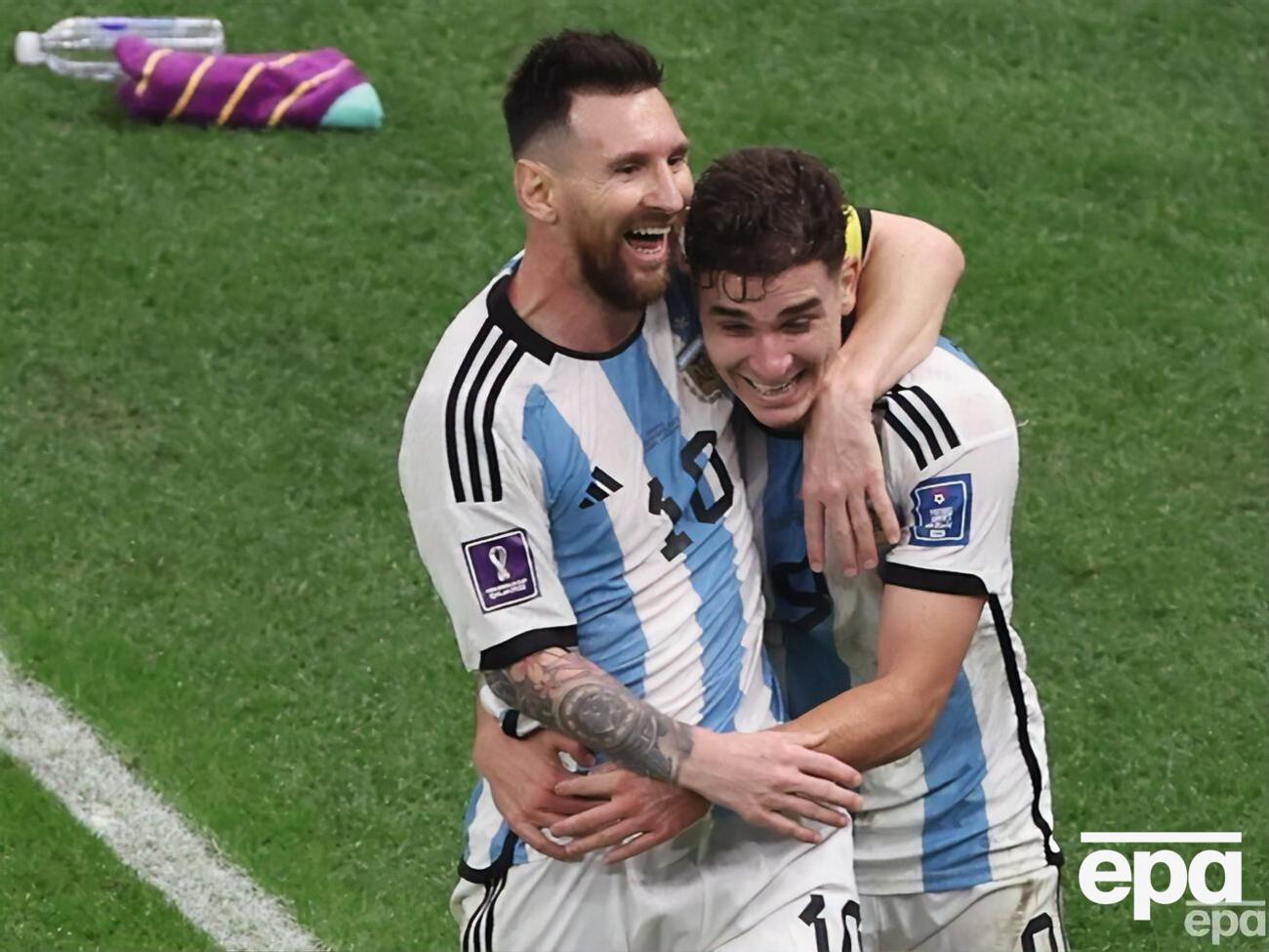 Хорватам забивали Месси и Альварес