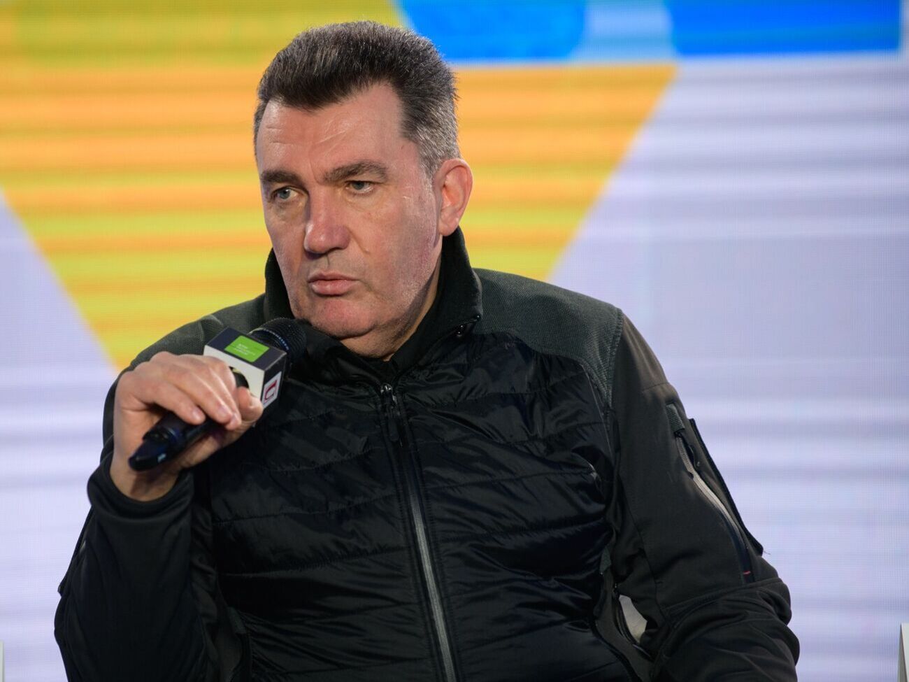 Данилов:&nbsp;Мы наладили выпуск и 152-го, и 122-го калибра уже на наших предприятиях