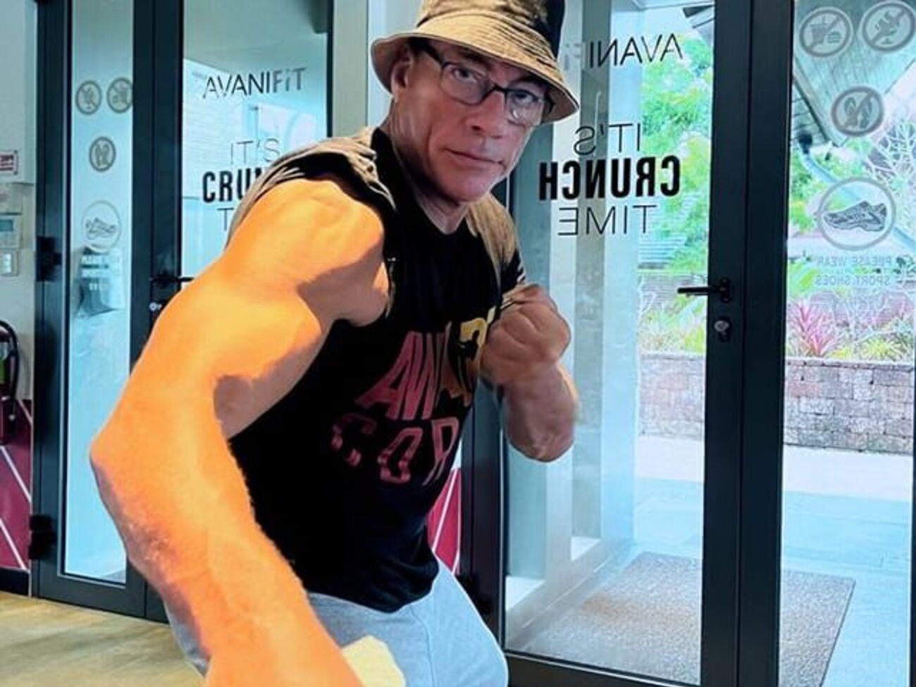 10 декабря стало известно, что&nbsp;Ван Дамм находится в Украине