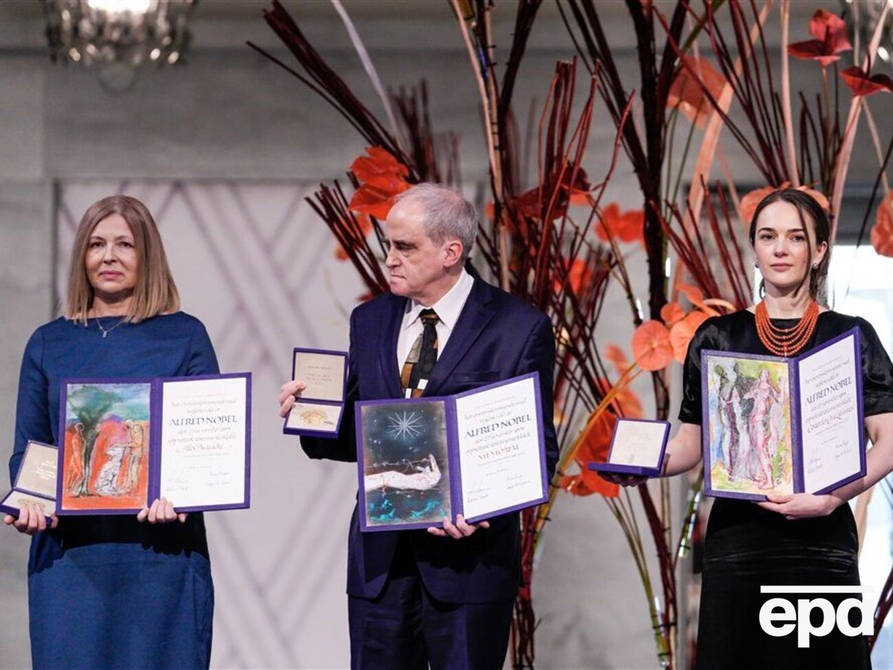 Матвийчук (справа): В Норвегии меня спросили, почему мы отказались давать совместное интервью. Я объяснила, что Украина борется за свою субъектность