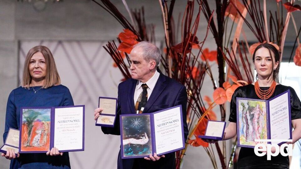 Матвийчук (справа): В Норвегии меня спросили, почему мы отказались давать совместное интервью. Я объяснила, что Украина борется за свою субъектность