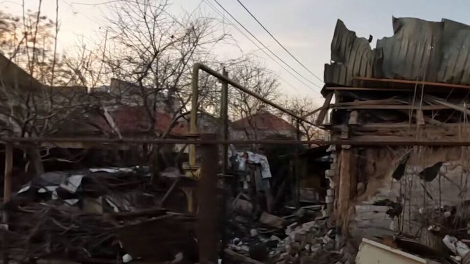 Россияне обстреляли жилые дома в Херсоне