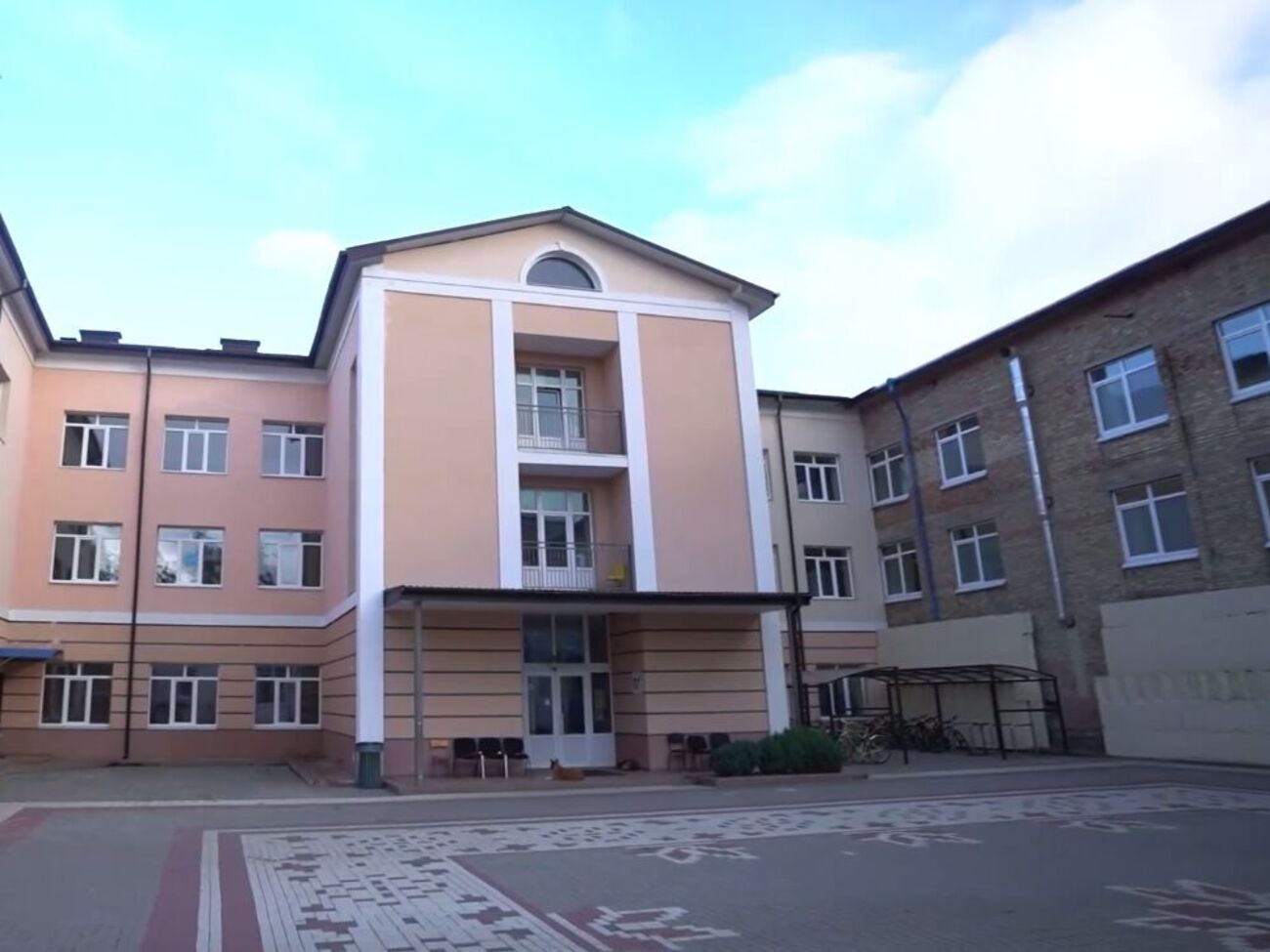 В Киевской области восстанавливают разрушенное и поврежденное россиянами