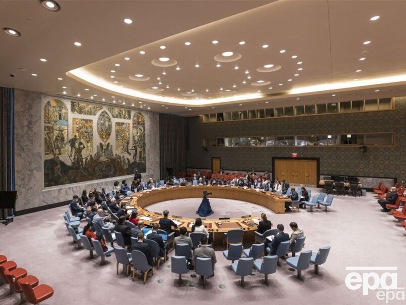 Право РФ занимать место в Совбезе ООН остается под вопросом
