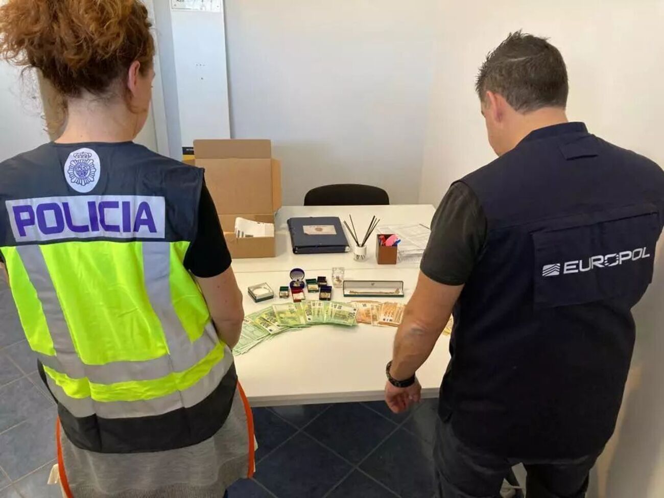 По данным Европола, российские граждане покупали в Испании недвижимость на коррупционные деньги