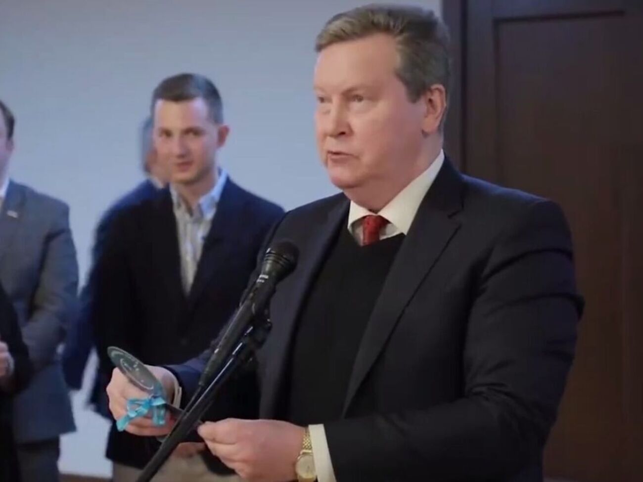 Нилов пообещал "в подарок на Новый год" отправить ракеты в Киев