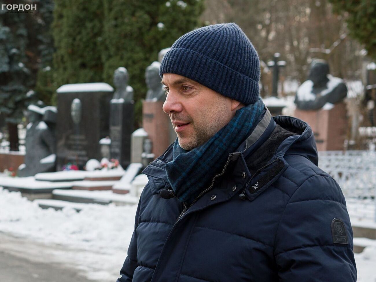 Арестович про Бахмут: Витратників женуть уперед на наші кулемети. Ми там убиваємо, мабуть, батальйон на день. Ну, виводимо з ладу, не вбиваємо