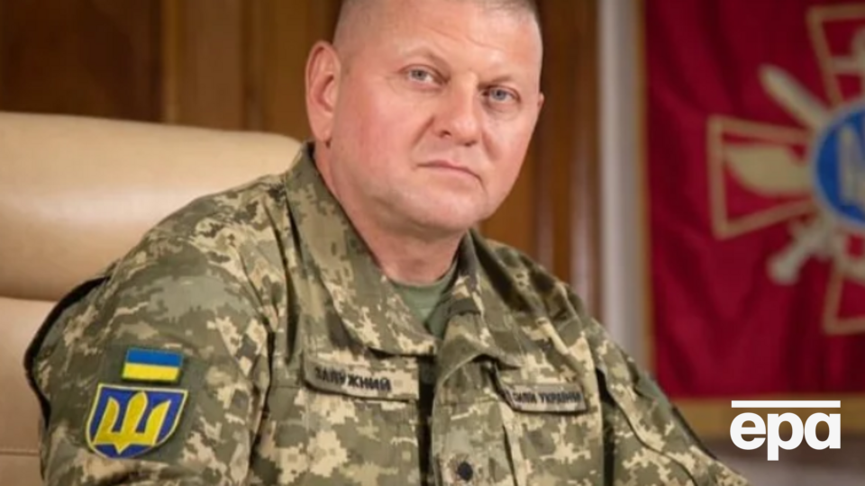 Залужний розповів, що довіряє генералам, але якщо ті не справляються – відправляє у відставку