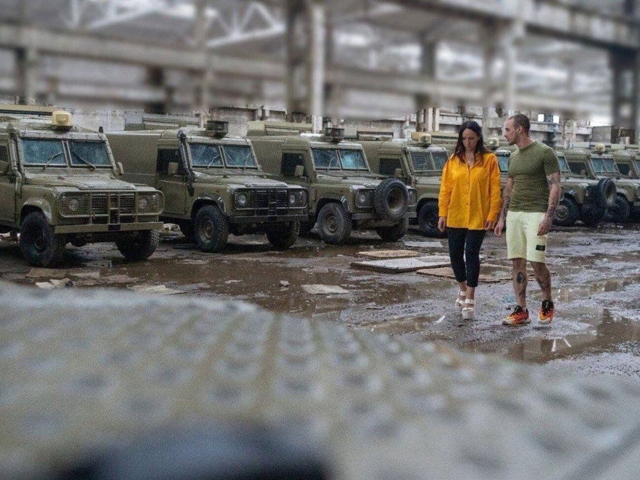 Підприємиця Молчанова придбала для військових броньовані автомобілі