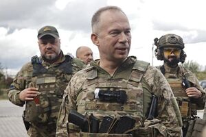 За словами Сирського, зараз окупанти змінюють тактику