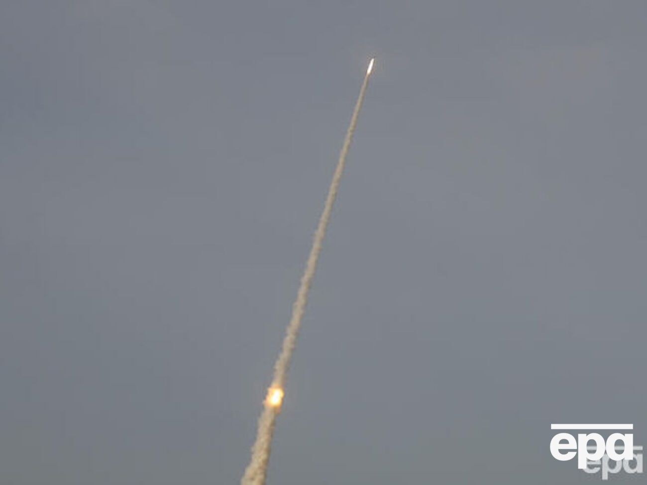 Повітряну тривогу оголошено майже по всій Україні