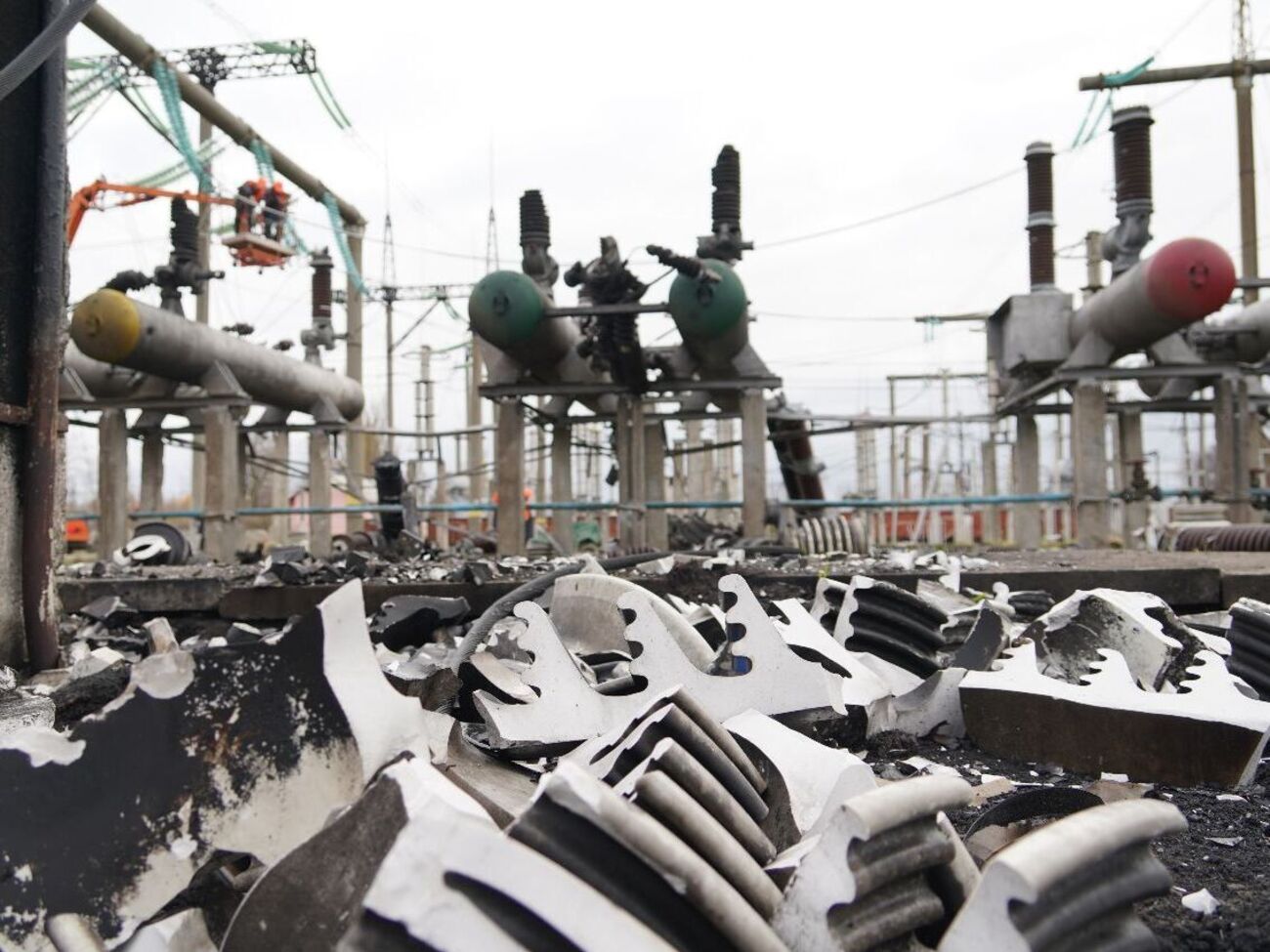 "Укренерго" оголосила надзвичайну ситуацію через нові масштабні обстріли