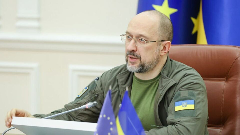Шмыгаль сообщил, что в Украину ввезли 500 тыс. маломощных генераторов