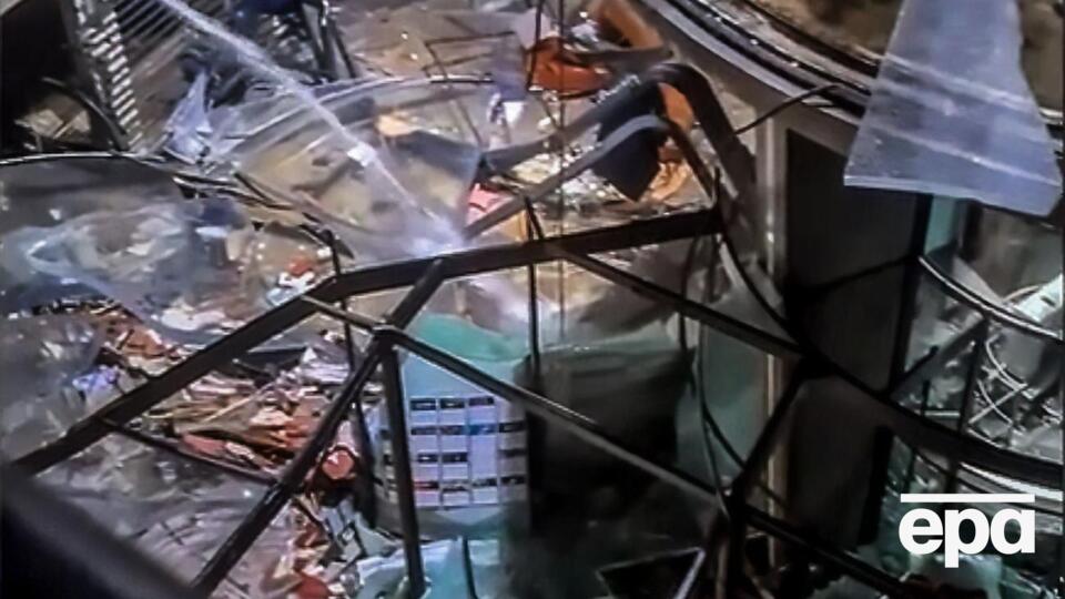 Предварительная причина инцидента – трещина в аквариуме из-за низкой температуры