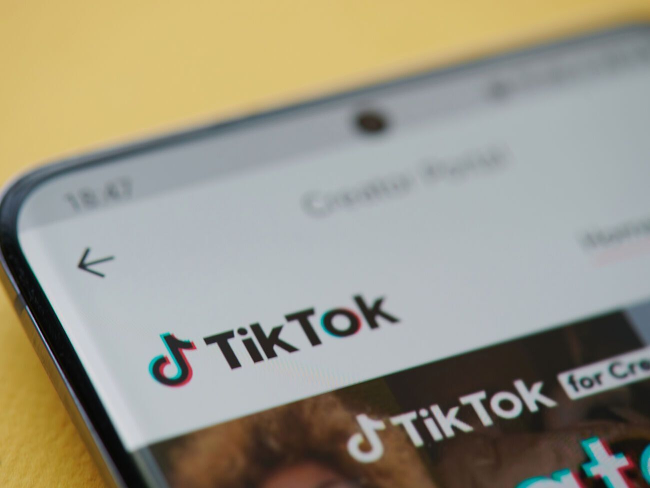 Сенат США запретил использовать&nbsp;TikTok на устройствах, которые принадлежат федеральным работникам