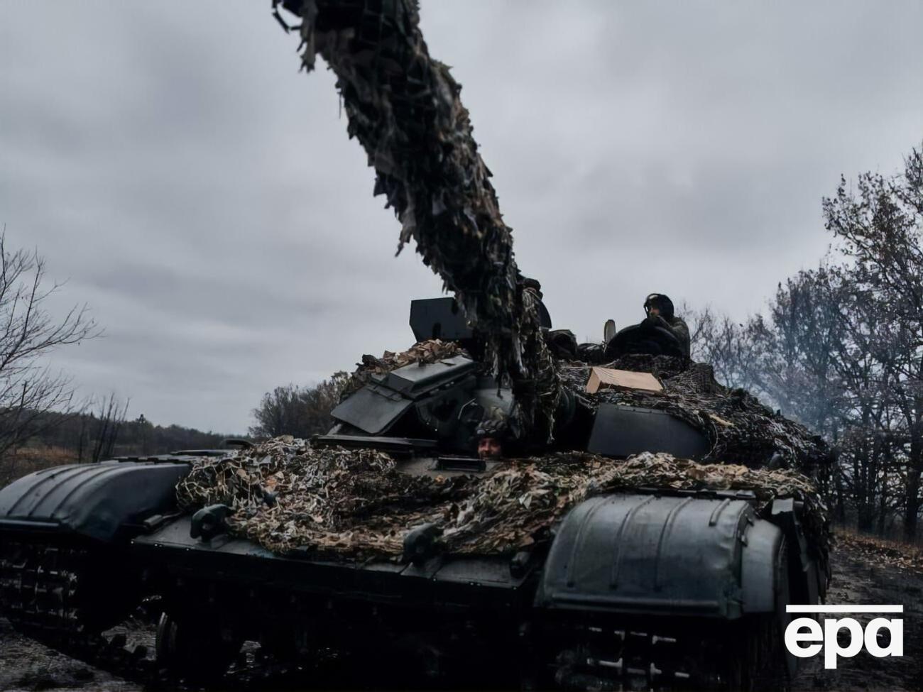 Украинские военные продолжают отражать нападение российских оккупантов