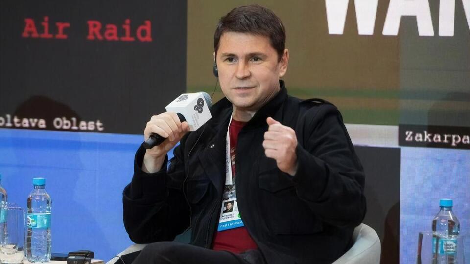 Россия должна проиграть, убраться из Украины, заплатить по счетам, отметил Подоляк