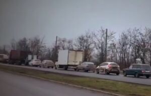 Затор від села Безіменне до кордону з Московією понад 30 км, зазначив Андрющенко