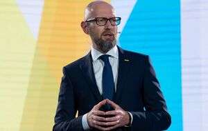 У оккупантов нет ничего святого. В Бородянке они устроили свой штаб посреди центра для особых деток, а на его территории размещали РСЗО