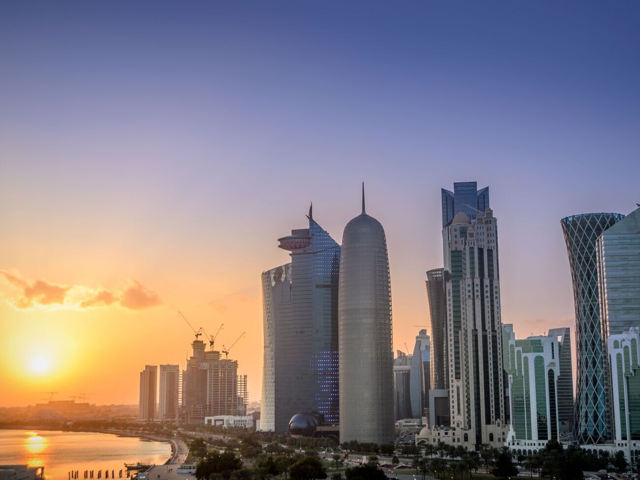 Доха "із тривогою спостерігає" за засудженням Катару в ЄС, повідомив катарський дипломат