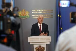 О визите Стоянова (на фото) в Украину сообщил Резников