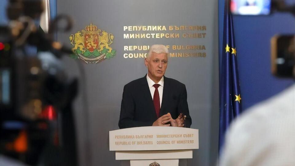 О визите Стоянова (на фото) в Украину сообщил Резников