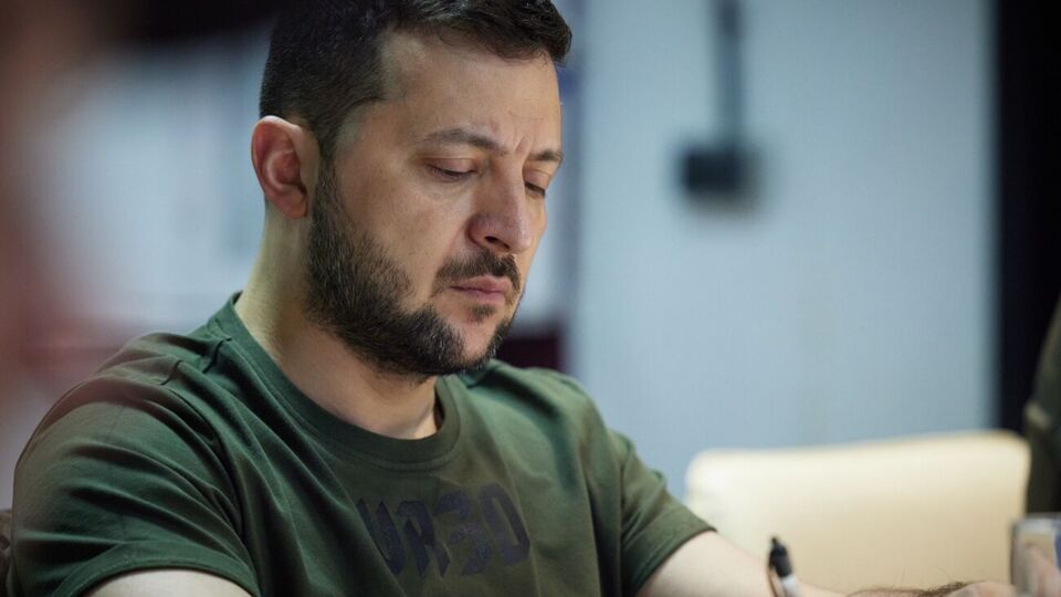 В Херсонской области Зеленский создал более 30 военных администраций