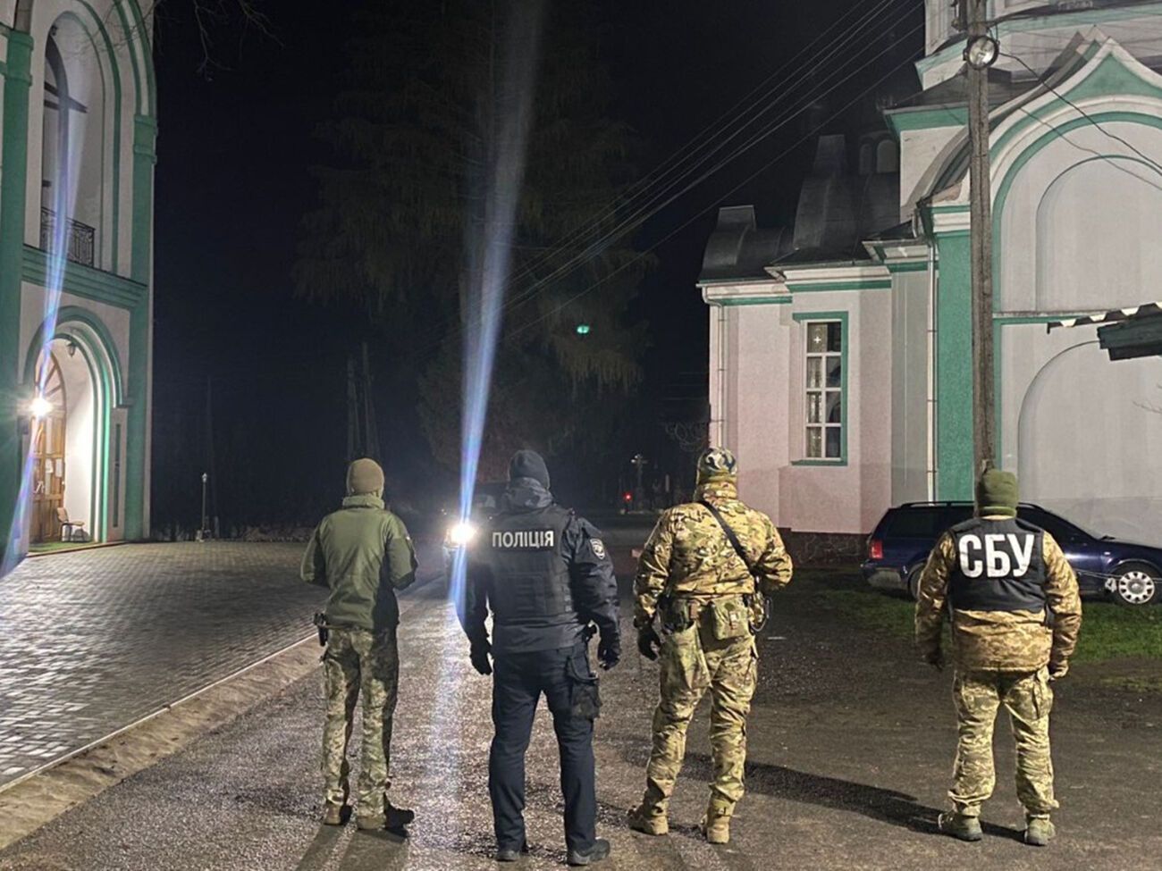 СБУ проводить обшуки спільно зі співробітниками Національної поліції та Національної гвардії